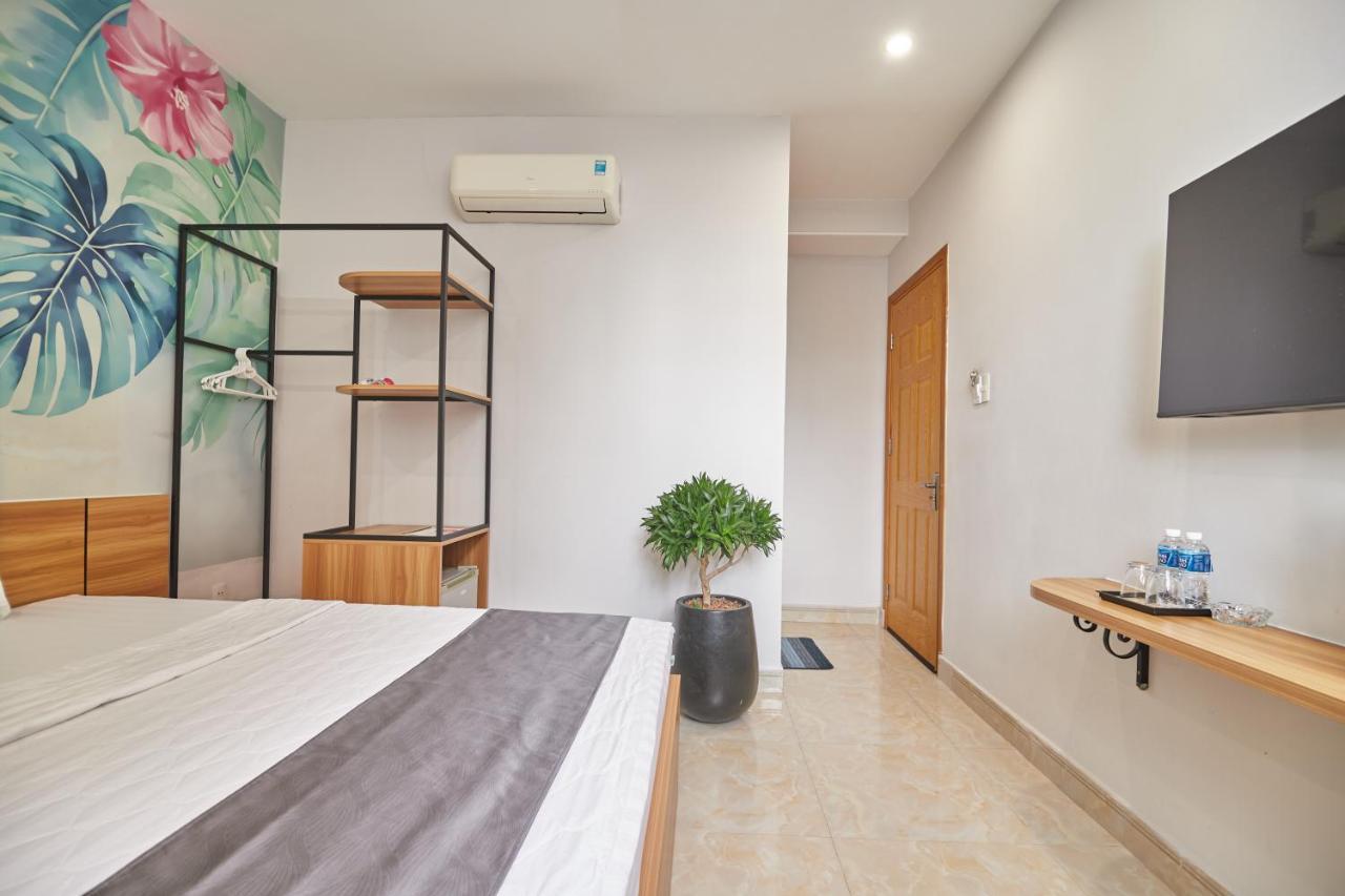 Bin Bin Hotel 2 - Near Him Lam D7 Ho Chi Minh City Exterior photo