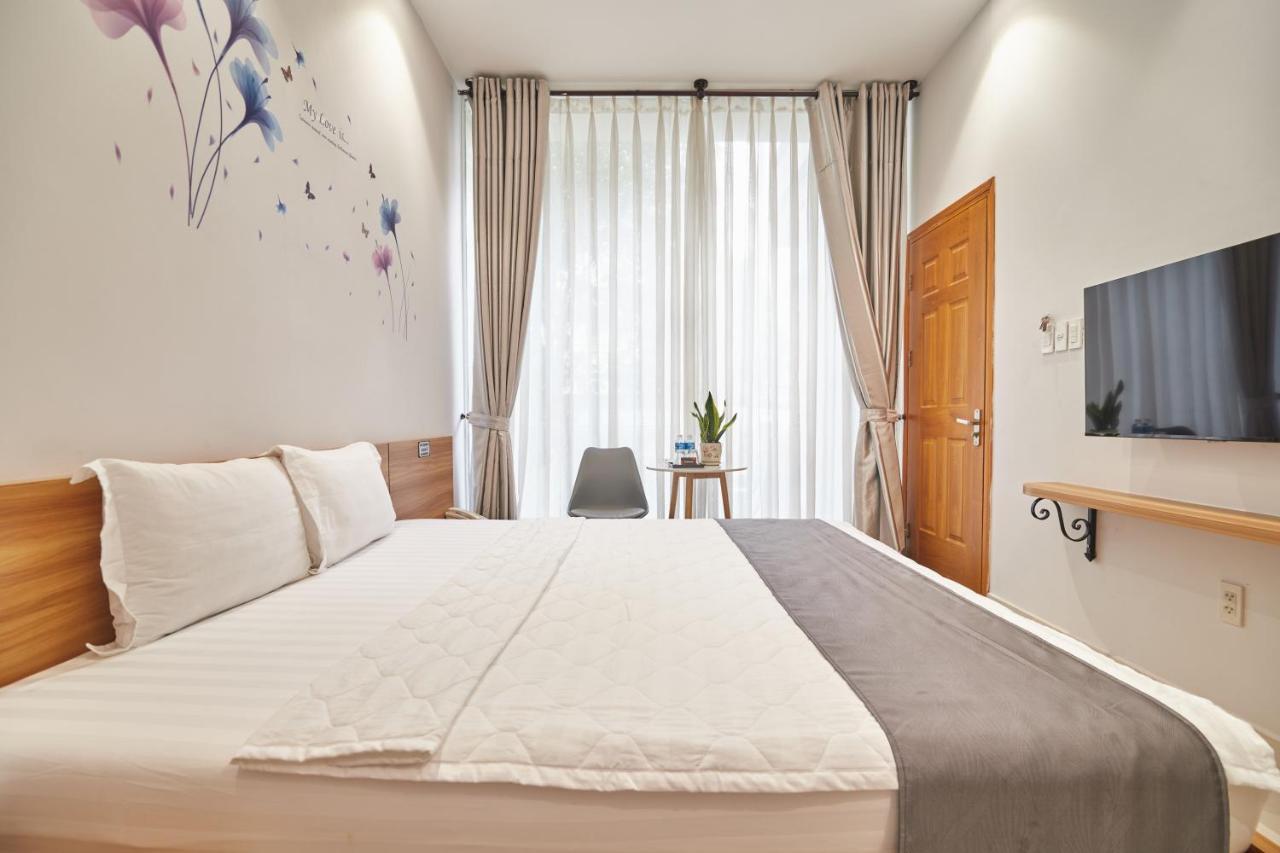 Bin Bin Hotel 2 - Near Him Lam D7 Ho Chi Minh City Exterior photo